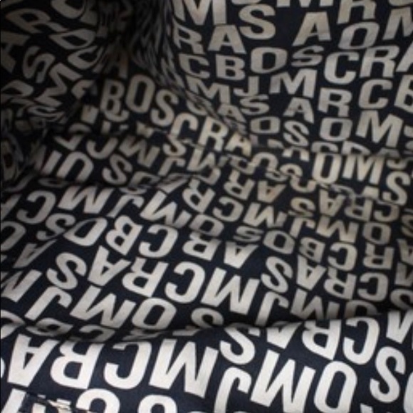 Marc Jacobs tote black - price firm - Picture 3 of 4